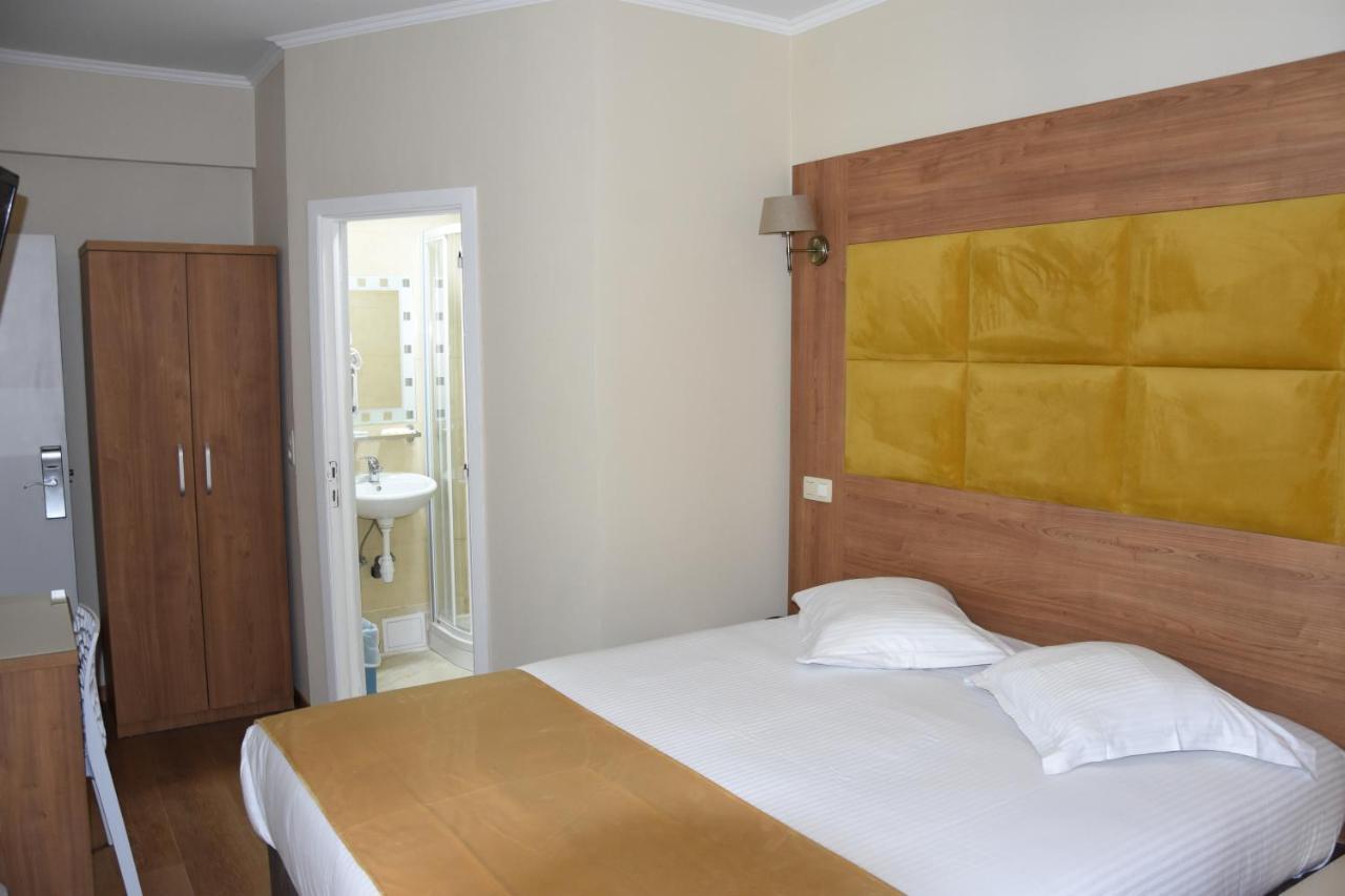 ซันโฮเต็ล Hotel Saint-Gilles ภายนอก รูปภาพ
