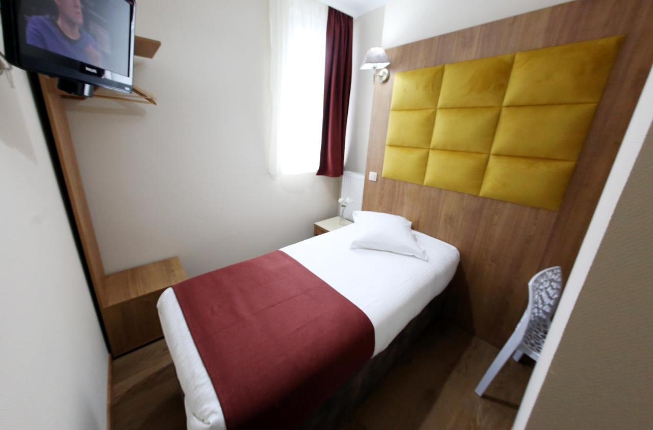 ซันโฮเต็ล Hotel Saint-Gilles ภายนอก รูปภาพ