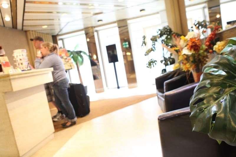 ซันโฮเต็ล Hotel Saint-Gilles ภายใน รูปภาพ