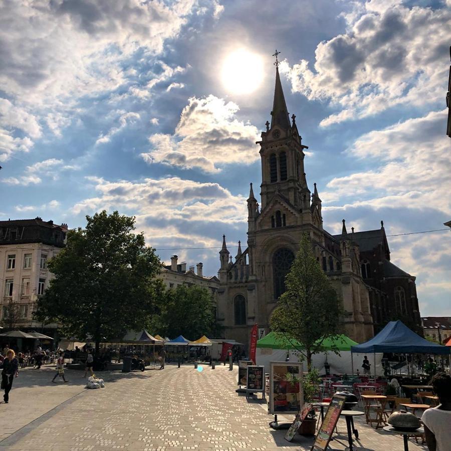 ซันโฮเต็ล Hotel Saint-Gilles ภายนอก รูปภาพ